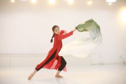 -柏姿舞蹈工作室