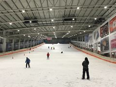 -乔波室内滑雪场