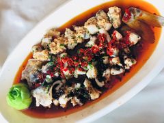 -巴陵全鱼席(湖南老字号汴河街店 )