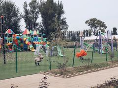 -大连铭湖国际观光牧场