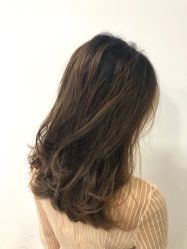 -Moyue HAIR SALON