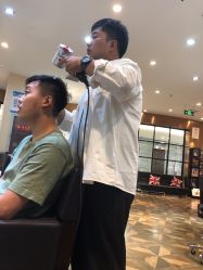 -时尚殿堂hair salon