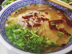-牛壹品牛肉拉面(东风路店)