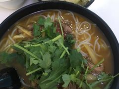 -一品郑记重庆牛肉米线馆(东泰路店)