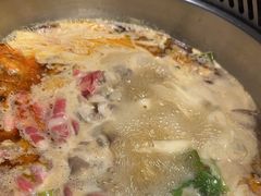 -七欣天香辣蟹火锅(上海银亿滨江店)