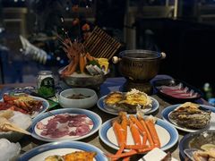 -亚马逊蒸汽活海鲜自助(LCM置汇旭辉广场店)