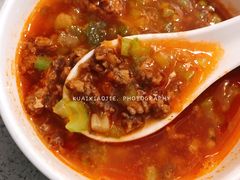 番茄牛肉芹菜汤-海底捞火锅(群光广场店)