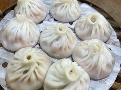 -莱莱小笼·乔艾
