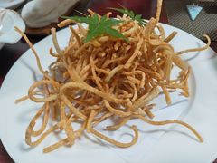 -越日本料理(新地假日广场店)