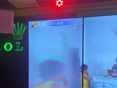 -UK派对KTV(日月广场店)