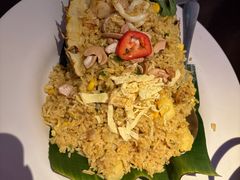 -大头虾越式风味餐厅(光明广场店)