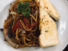 黑椒牛柳炒意面-魏斯理汉堡(西安沣东吾悦店)