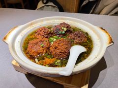 特色狮子头-十朝院子·南京菜(夫子庙店)