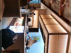 -蜜桃餐厅·伴山(湖滨商业街店)