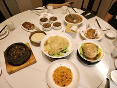 -梅利汴京烤鸭•开封豫菜地标店(东大街店)