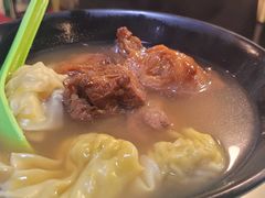 牛腩雲吞麵-富贵饮食之家