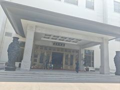 -南郊宾馆·风味自助餐厅·山东十六地市特色菜