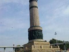 -人民防洪胜利纪念塔