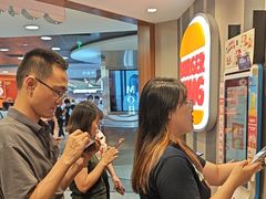 -汉堡王(西直门凯德MALL店)