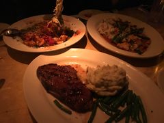 -The Cheesecake Factory(baldwin avenue)