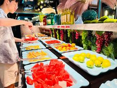 -阪尚皇·原切牛排·烤肉火锅自助(北京路店)