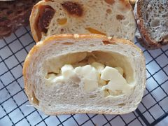 芝士粒粒法包-PAPER STONE BAKERY(天环店)