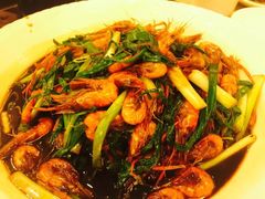 特色油爆虾-新南华大酒店(广中店)