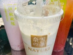 -奈雪的茶(凯德新都心店)