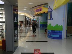 -鸿通城购物中心