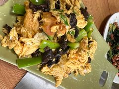 -北京龙庆四季香农家饭庄·灶台鱼·碳烤虹鳟鱼(龙庆峡店)