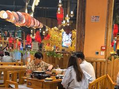 -老滇山寨•云南特色菜•地方菜•民族风情歌舞表演(金碧店)