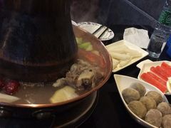 -瑞成祥老北京炭火锅(仙林店)