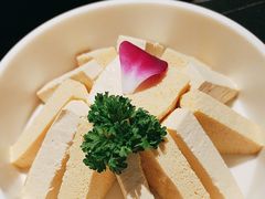 -额尔敦传统涮(公园西路店)