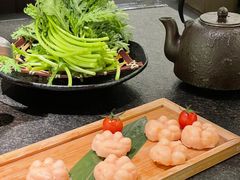 -湊湊火锅·茶憩(打浦桥日月光店)