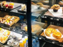 -星巴克臻选(郑州中原万达店)