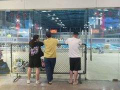 -奥冠体育华师附中恒温游泳馆