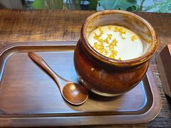 -银米·云南传统过桥米线(双廊黑金冠店)