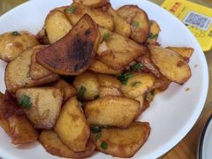-芦茨金富饭庄·25年老字号·专做稻草鸡
