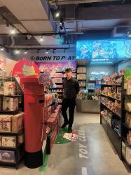 -酷乐潮玩(七宝领展广场店)