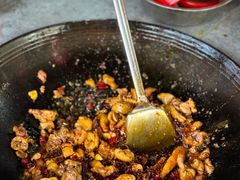 -咊记茅草棚柴火鸡(乌当店)