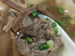 -八二小区抄手(三友路店)
