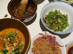 -老湖南民间菜·牛肉十八炒(花都店)