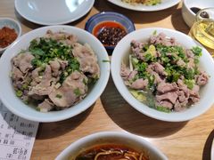 -全牛匠·乐山跷脚牛肉(新中关店)