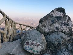 -鬼笑石后山停车场