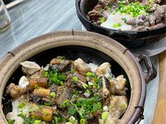 -容里煲仔饭(利丰北路店)