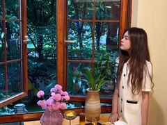 -月亮眼花园餐厅书吧酒吧