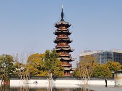 -龙华寺