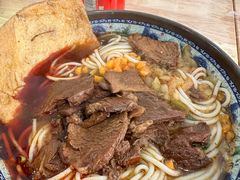 -牛师傅牛肉面(尚隆路店)