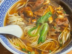 -沪西老弄堂面馆(定西路店)