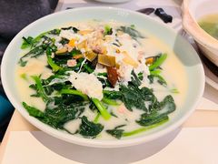 -港丽餐厅(高德置地店)